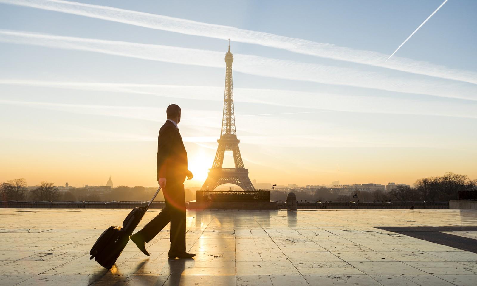 Cover image for 5 Tips for Finding the Best Business Class Flight Deals
